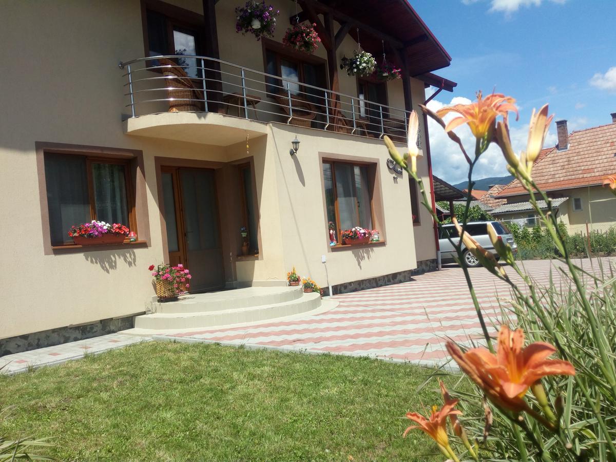 Hotel Casa Infinity Sovata Esterno foto
